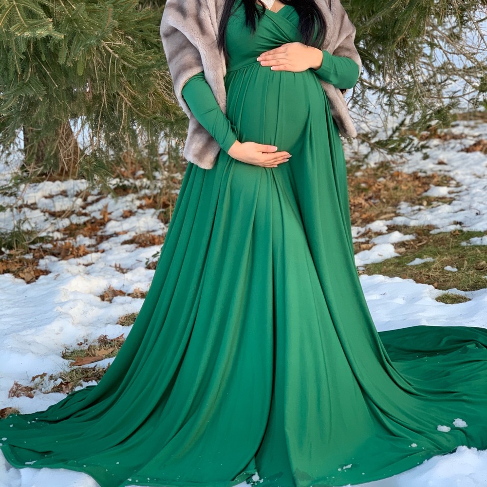 Maternity dress for photography